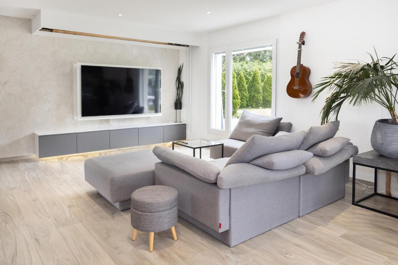 Chambre Lumineuse Dans Une Maison Moderne Apartment Treyvaux ภายนอก รูปภาพ